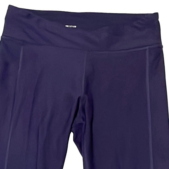 Under Armour HeatGear Fitted Pocket on Side Size S - Picture 4 of 8